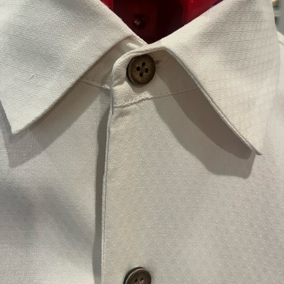 Tommy Bahama White Burn Graphic Men's Shirt - 100% Silk - Size XL - Picture 2 of 11